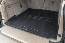 BMW X5 E70 2007–2013 Tavaratilan matto Stingray 3D kuva 2