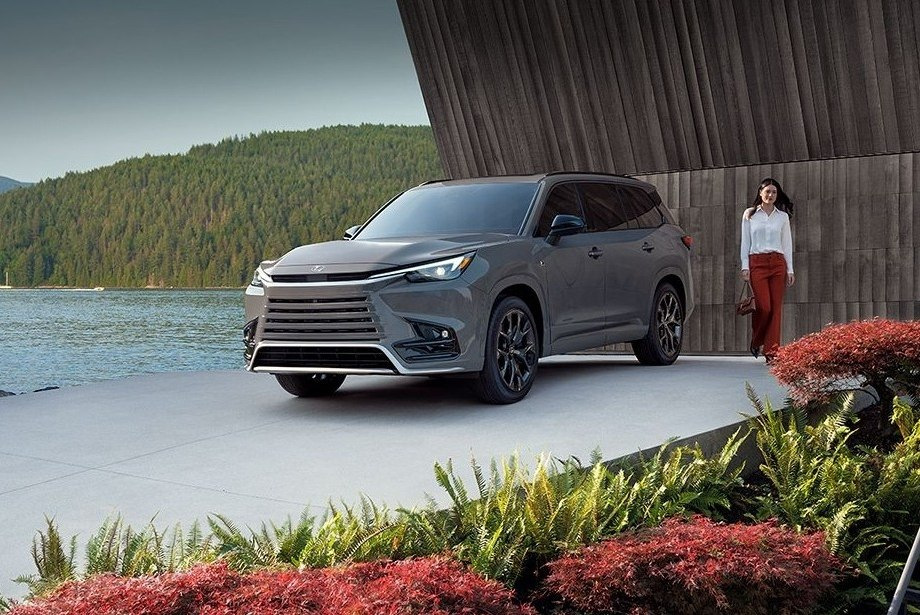 Koeajo: uusi Lexus ТX -maasturi