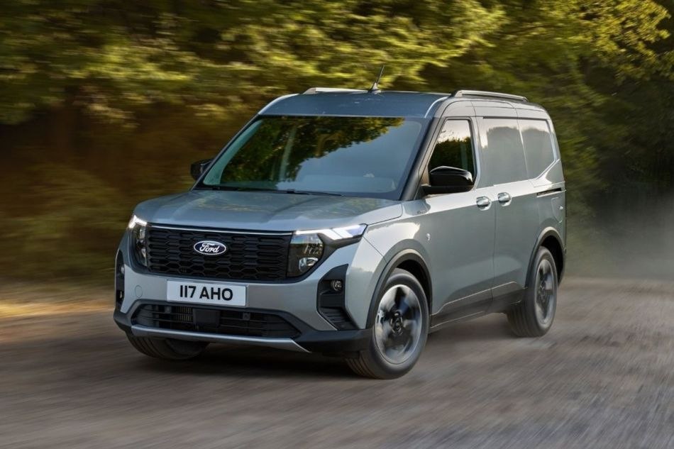 Ford Transit Courierin 2. sukupolven katsaus