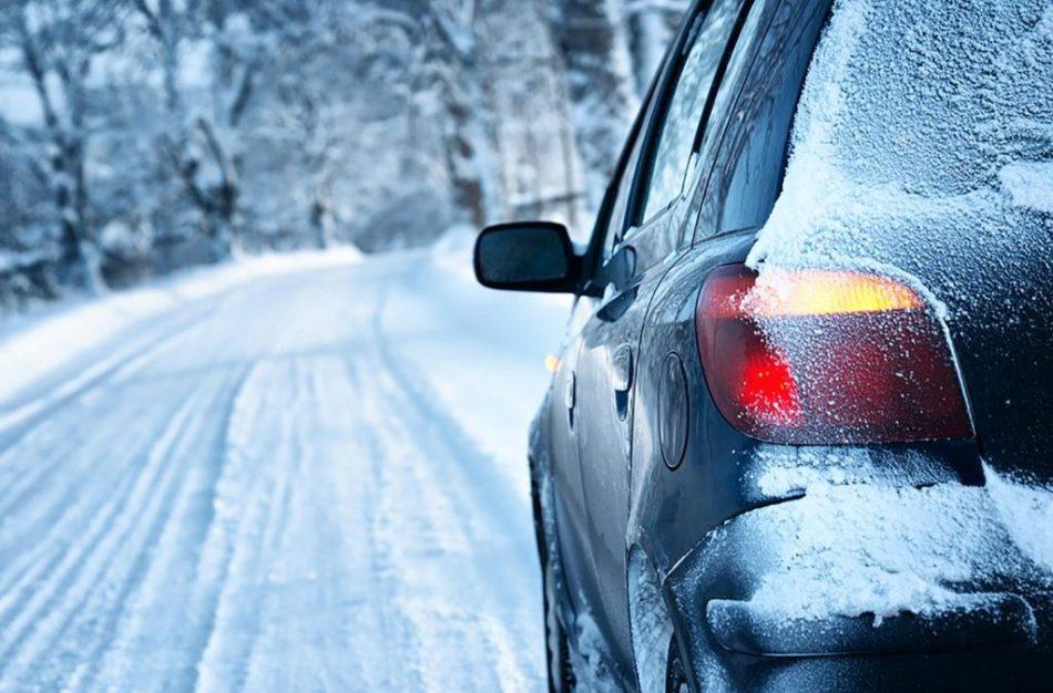 Yleisimmät virheet, joita autoilijat tekevät talvella