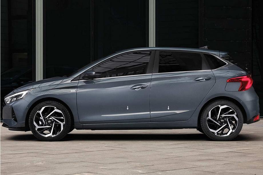 Hyundai I-20 2020– Ovilistat OmsaLine (4 kpl, ruostumaton teräs) Image