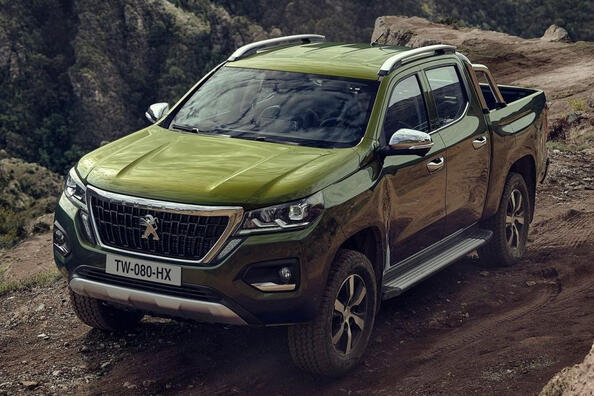 Koeajo: nelivetoinen Peugeot Landtrek -pickup