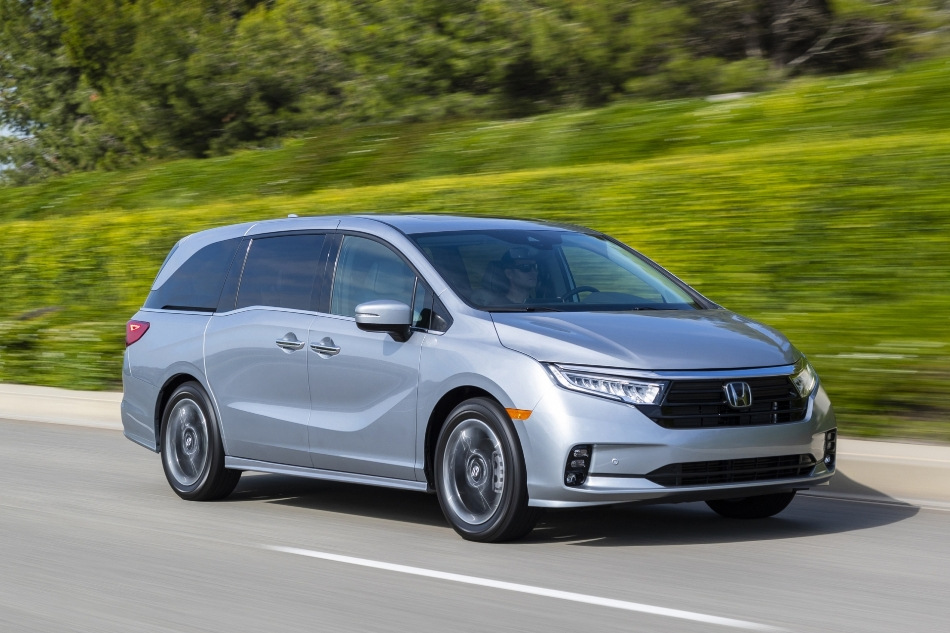 Honda Odyssey: perhetila-auto, jossa on ainutlaatuisia ominaisuuksia