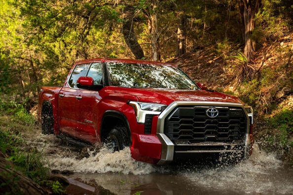 Katsaus kolmannen sukupolven Toyota Tundra -pickupiin