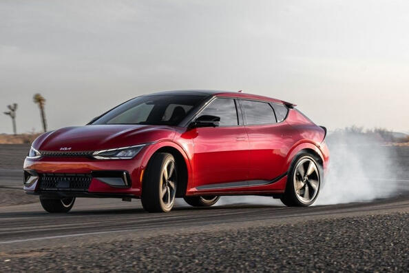Koeajo: 585-hevosvoimainen nelivetoinen sähköcrossover – KIA EV6 GT