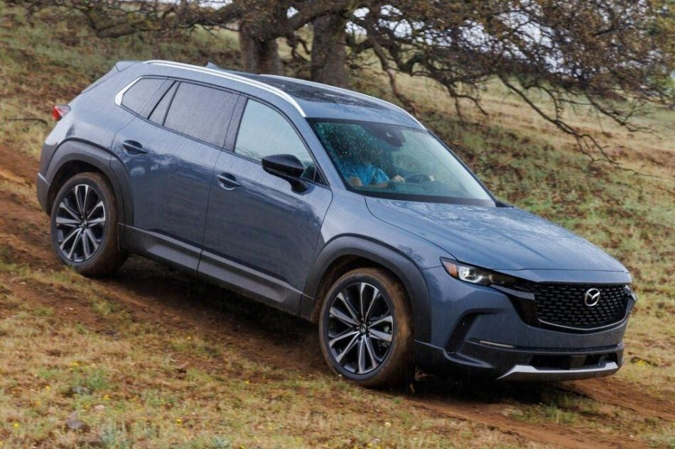 Koeajo: nelivetoinen crossover Mazda CX-50