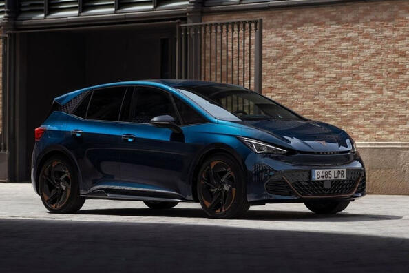 Cupra Born -sähköhatchbackin koeajo