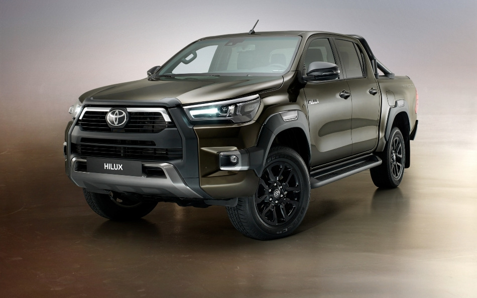 Toyota Hilux: legendaarinen pickup uudistuneena
