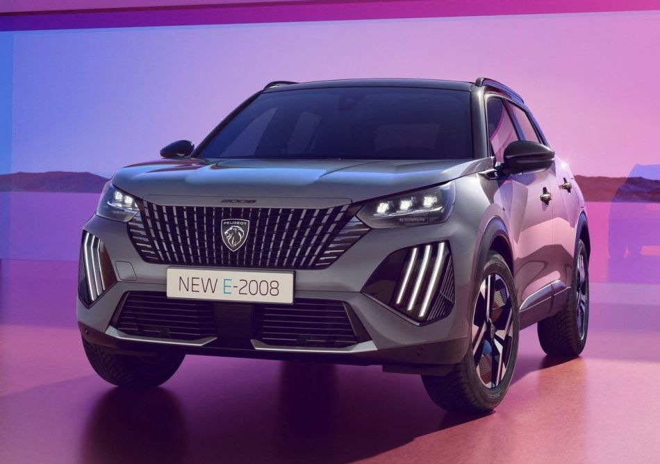 Peugeot e-2008: katsaus uudistettuun kompaktiin sähköautoon