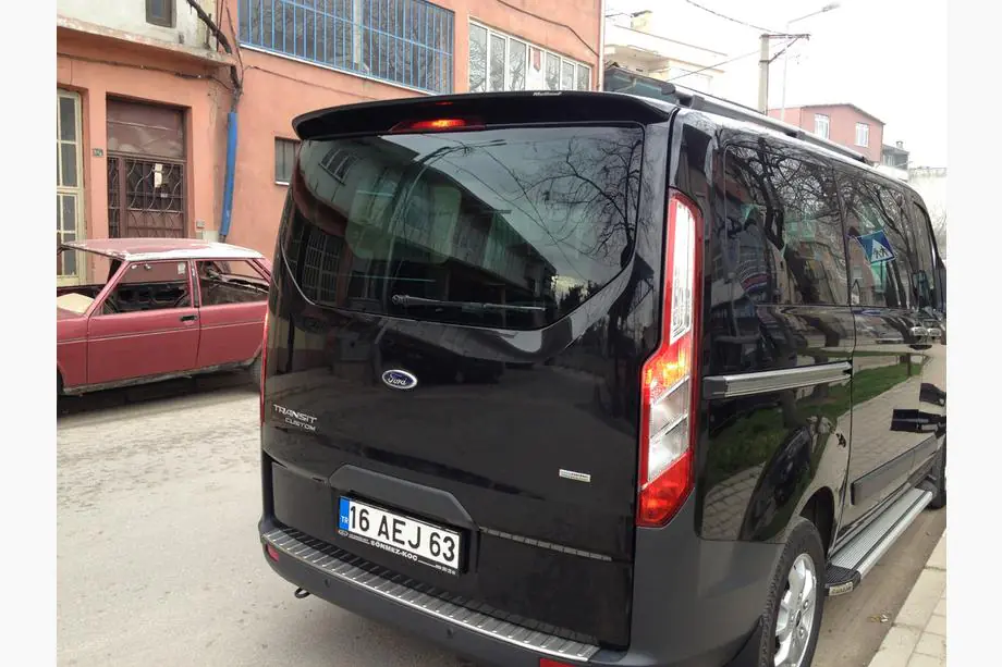 Ford Custom 2013–2022 ABS-spoileri (maalattavaksi) Image