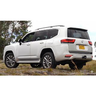 Taka-asennovalot (LED) Toyota Land Cruiser 300 2021– kuva 2