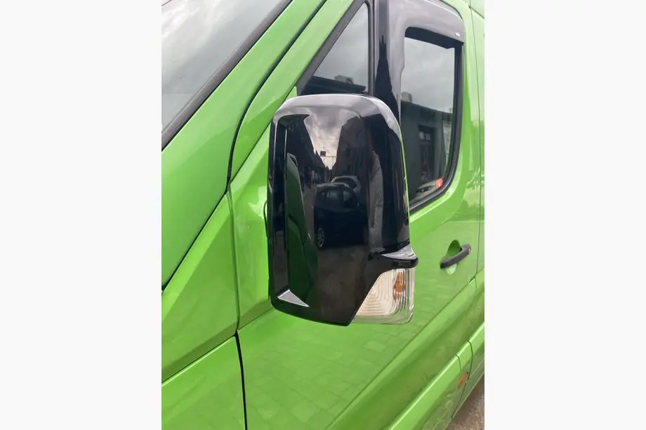 Volkswagen Crafter 2006–2016 Peilikotelon kuoret BlackEdition (2 kpl, muovi) Image