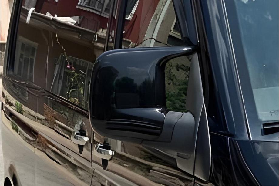 Volkswagen T5 Transporter 2003–2010 Peilinkuoret RLine-Look (2 kpl) Image