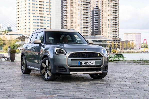 MINI Countryman -crossoverin kolmannen sukupolvi – katsaus