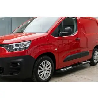 Tayga V2 sivukynnykset (2 kpl, alumiini) Fiat Doblo III 2023– kuva 1