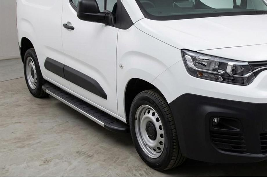 Fiat Doblo III 2023– Duru sivuastinlaudat (2 kpl, alumiini) Image