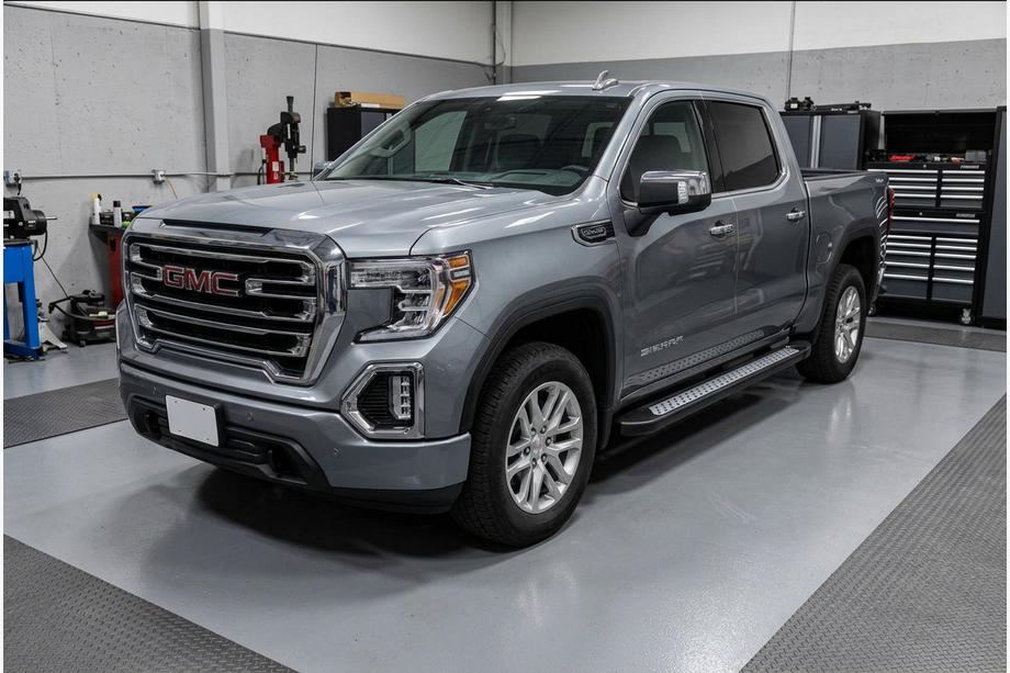 GMS Sierra 2019– Sivuastinlaudat New Vision Black (2 kpl, alumiini) Image