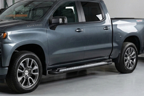 Chevrolet Silverado 2019– Sivuastinlaudat New Vision Black (2 kpl, alumiini) kuva 3