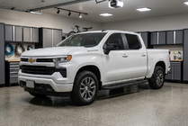 Chevrolet Silverado 2019– Tayga Black sivuaskelmat (2 kpl, alumiini) kuva 1