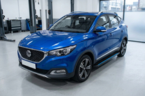 MG ZS 2017–2024 Maya Blue sivuportaat (2 kpl, alumiini) kuva 1