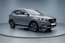 MG ZS 2017–2024 Rainbow sivuportaat (2 kpl, alumiini) kuva 1