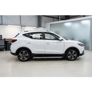 BlackLine-sivuporrast (2 kpl, alumiini) MG ZS 2017–2024 kuva 1