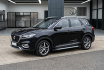MG HS 2018– Allmond Grey -sivukynnykset (2 kpl, alumiini) kuva 1