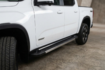 Ford Ranger 2022– RedLine V1 sivuportaat (2 kpl, alumiini) kuva 1