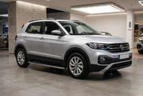 Volkswagen T-Cross 2019– Maydos V1 sivukynnykset (2 kpl, alumiini) kuva 1