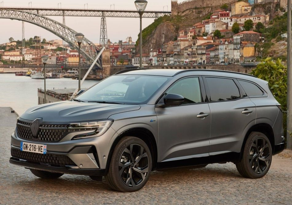 Renault Espace kuudes sukupolvi: tila-auton katsaus