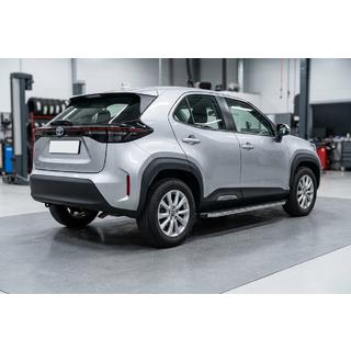 BlackLine-sivuporrast (2 kpl, alumiini) Toyota Yaris/Yaris Cross (XP210) 2020– kuva 1