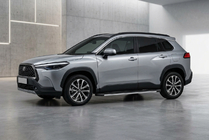 Toyota Corolla Cross 2020– Sivuportaat Maya V1 (2 kpl, alumiini) kuva 1