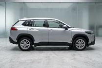 Toyota Corolla Cross 2020– Sivuporraslaudat Fullmond (2 kpl, alumiini) kuva 1