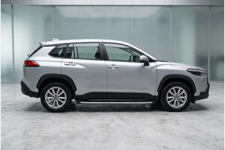 Toyota Corolla Cross 2020– Sivuporraslaudat Fullmond (2 kpl, alumiini) Image