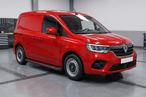 Renault Kangoo/Express 2021– Sivuaskelmat Maya Red (2 kpl, alumiini) Renault Kangoo alkaen 2021↗ kuva 1