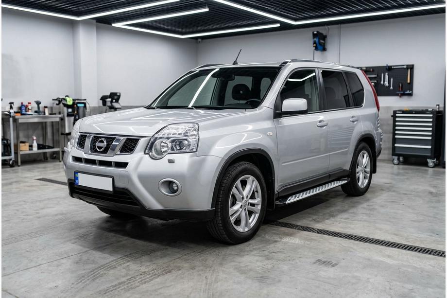 Nissan X-trail T31 2007–2014 Sivuporrast Shining V1 (2 kpl, alumiini) Image