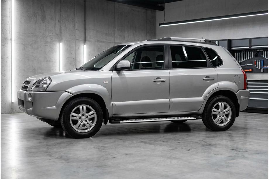 Hyundai Tucson JM 2004– Sivuporrast Shining V1 (2 kpl, alumiini) Image