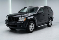 Jeep Grand Cherokee WK 2004–2010 Sivuporrast Shining V1 (2 kpl, alumiini) kuva 1