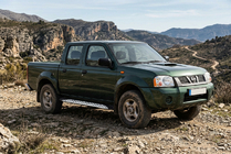 Nissan NP300 1999–2015 Sivuporrast Shining V1 (2 kpl, alumiini) kuva 1