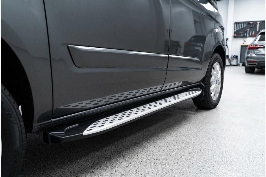 Ford Custom 2013–2022 Sivuporrast Shining V1 (2 kpl, alumiini) Image