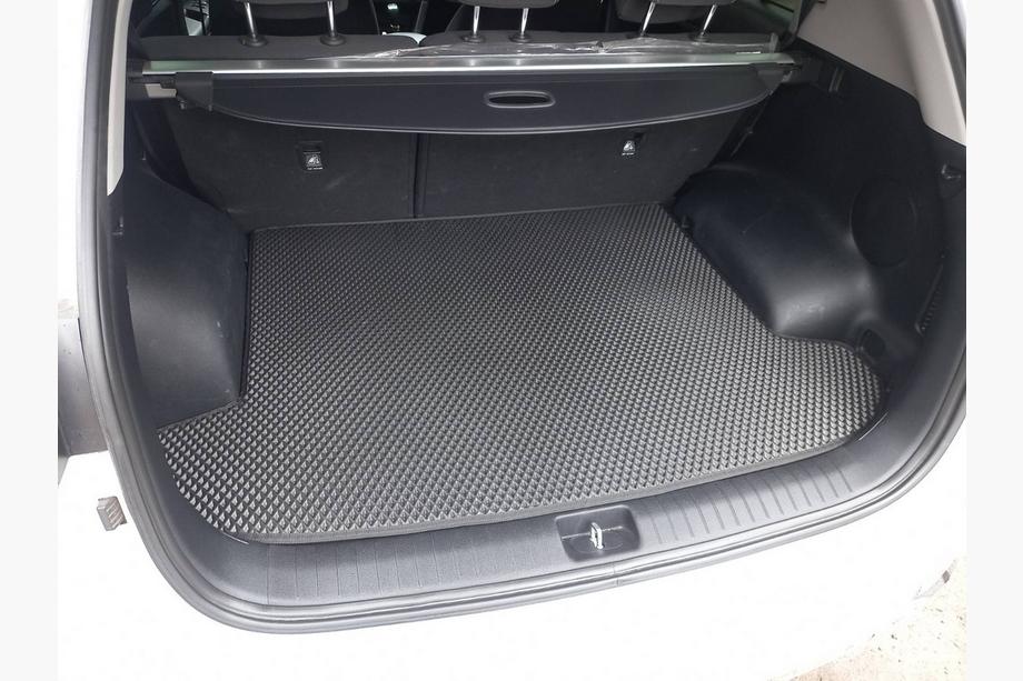 Kia Sportage 2021– EVA-tavaratilan matto V-1 (musta) Image