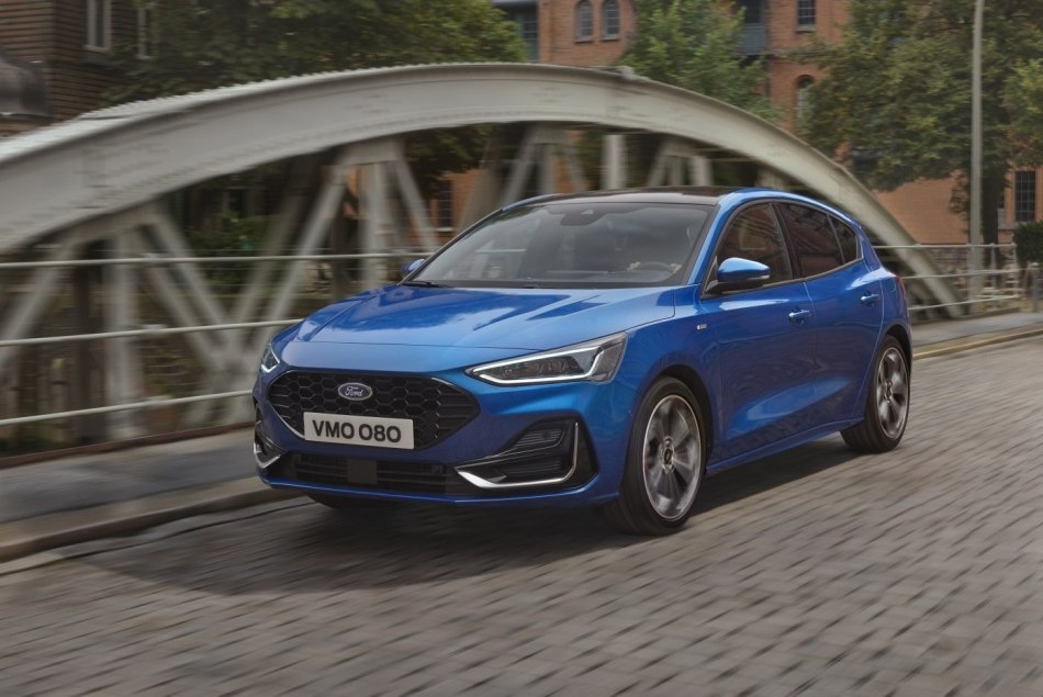 Koeajo: uudistettu neljännen sukupolven Ford Focus -hatchback