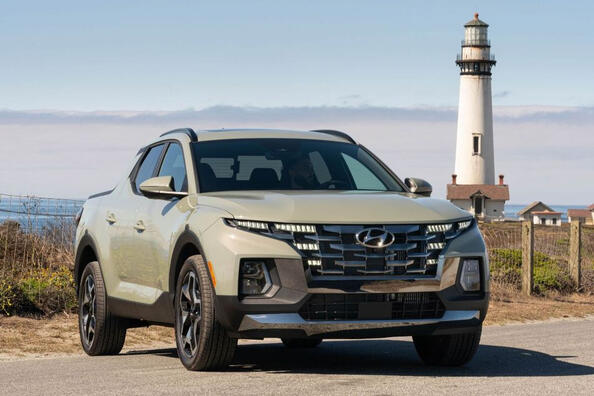 Hyundai Santa Cruz: pick-up kaupunkiin ja aktiiviseen vapaa-aikaan