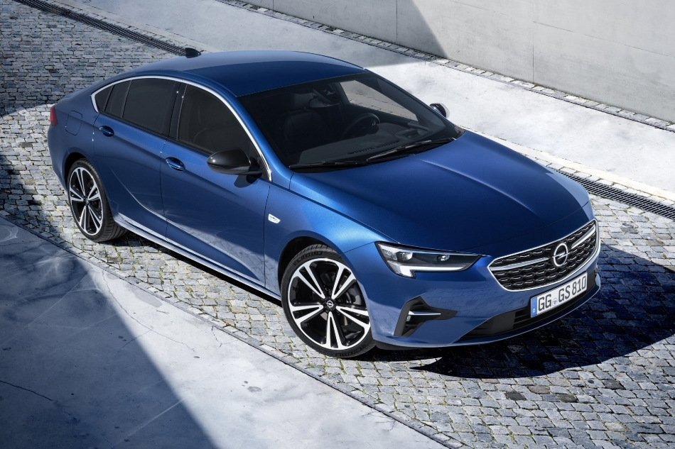 Opel Insignia Grand Sport: päivitetyn liftbackin koeajo