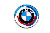 BMW 3-sarja F30/F31 2012–2019 Juhlaembleemi 82 mm (etu) kuva 2