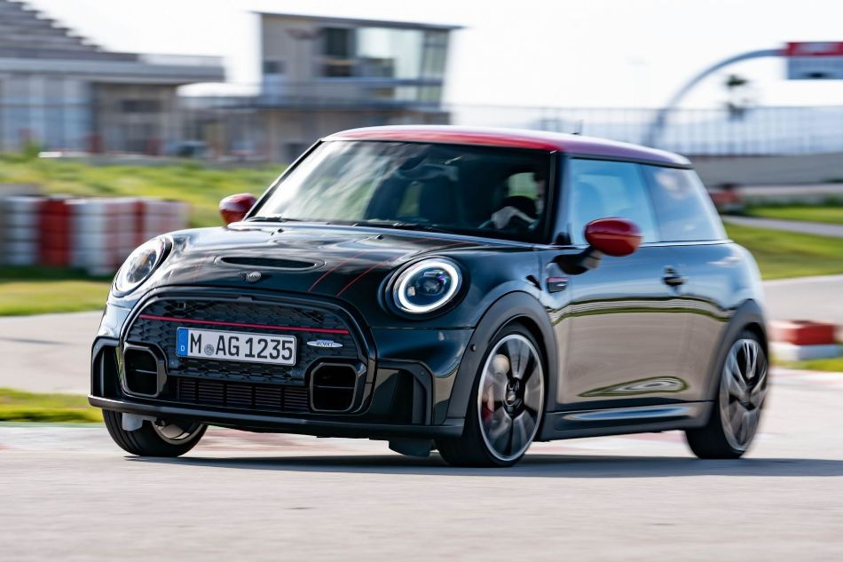 Koeajo: 'piristetty' MINI John Cooper Works 3D, 3. sukupolvi