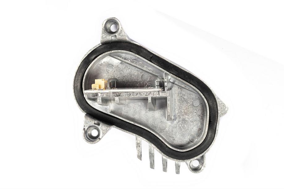 BMW 4-sarja F32/F33/F36 2012–2020 LED-moduuli ajovaloon 63117493227 (1 kpl, vasen) Kuva 3