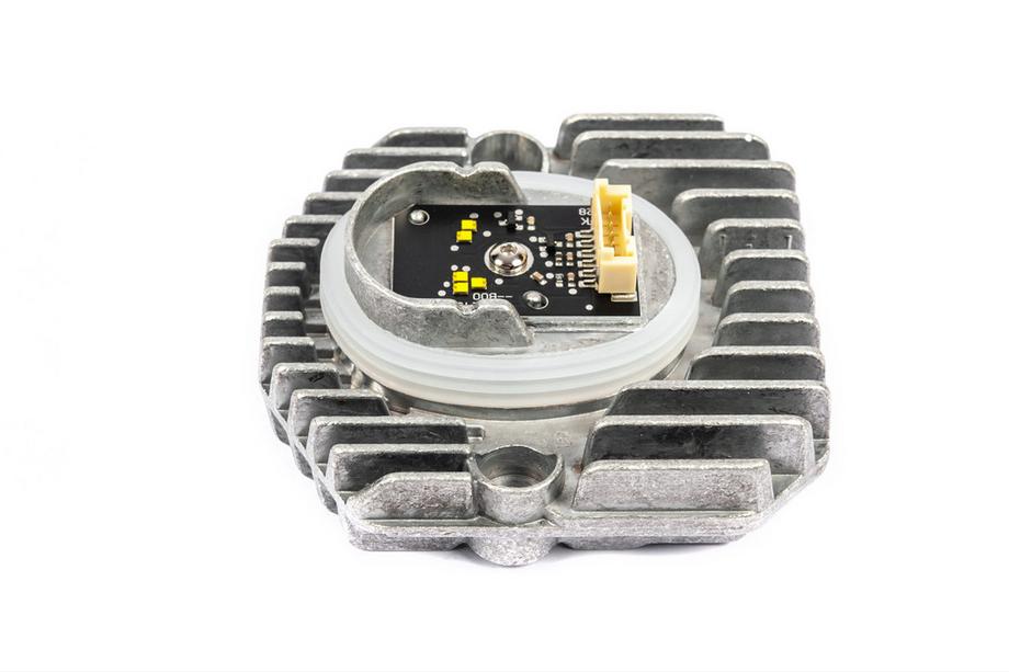 BMW 5-sarja G30/G31 2017–2023 LED-moduuli ajovaloon 63117214940 (1 kpl, oikea) Kuva 3