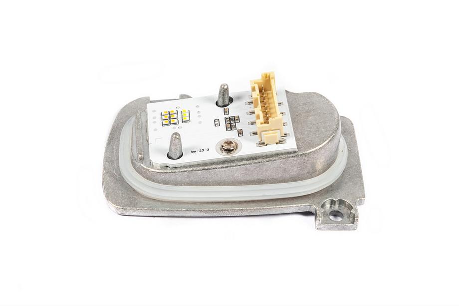 Audi A3 2012–2020 LED-moduuli ajovaloon 8V0998473A (1 kpl, vasen) Image