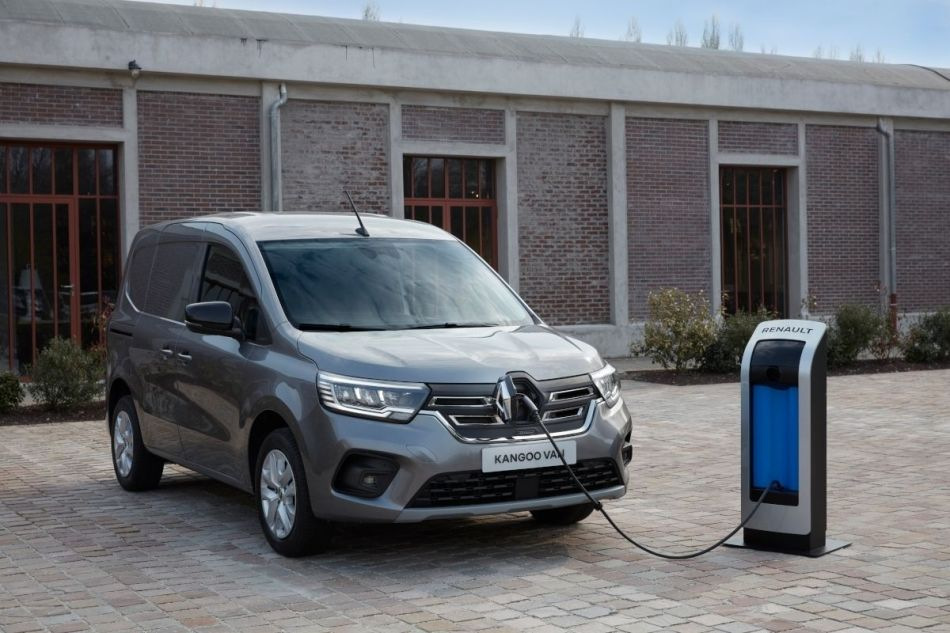 Renault Kangoo Van E-Tech: käytännöllinen ja ekologinen pakettiauto
